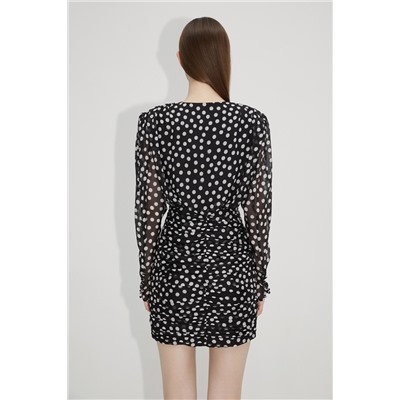 Vestido recto de seda Negro