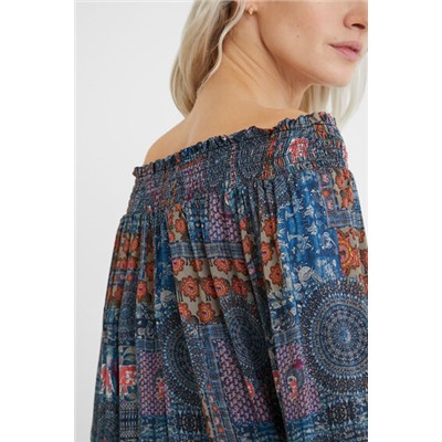 Blusa boho cuello barco