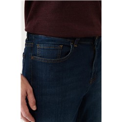 Koyu Mavi Eskitme Yıkamalı Esnek Ekstra Slim Fit Dar Kesim Jean Pantolon