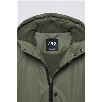 RUBBERISED WATER-REPELLENT JACKET