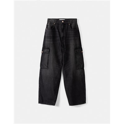Faded dirty effect skater fit cargo jeans