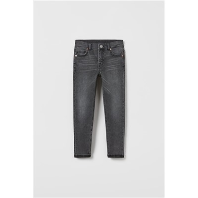 AUTHENTIC SKINNY JEANS