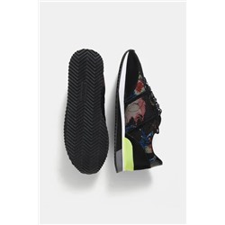 Sneaker retro runner print