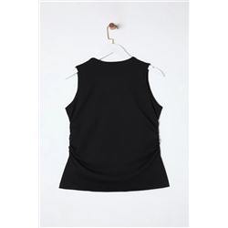 Siyah Düz Kare Yaka Askılı Büzgülü Fitted/Vücuda Oturan Esnek Örme Büyük Beden Bluz TBBSS25AF00027