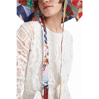 Vestido estilo crochet Johnson Hartig