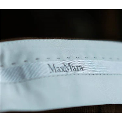 Max Mar*a  ♥️  женские брюки, мягкая и нежная текстура, римская трикотажная ткань высокой плотности.. отшиты на фабрике из остатков оригинальной ткани бренда 👍 Материал: 84% вискоза; 11% нейлон; 5% спандекс