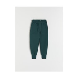 Jogger mit hohem Baumwollanteil und Taschen