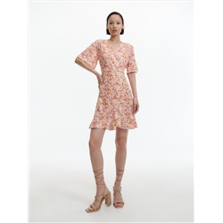 Gemustertes kleid