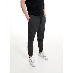 Jogger mit elastischem Taillenbund