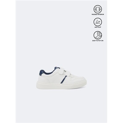 COMFORT SNEAKERS