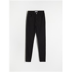 Hose im Slim-Fit