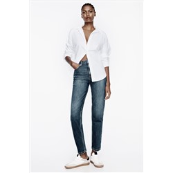 Z1975 MOM-FIT HIGH-WAIST JEANS
