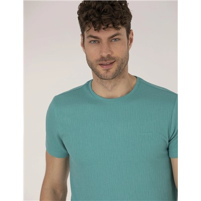 Yeşil Slim Fit Jakarlı Bisiklet Yaka Tişört