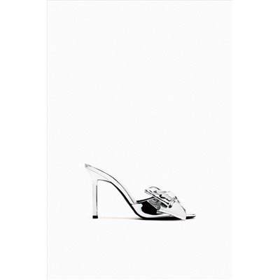 METALLIC HIGH-HEEL SANDALS WITH BOW
