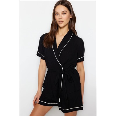 TRENDYOLMİLLA Siyah Bağlama ve Biye Detaylı Gömlek-Şort Dokuma Pijama Takımı THMSS23PT00203