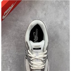 Nik*e Air max MOTO 2K