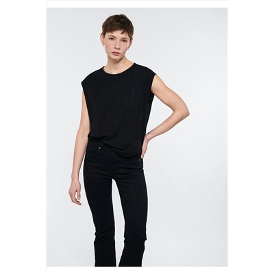 Mavi Siyah Kolsuz Tişört Regular Fit / Normal Kesim 1611435-900