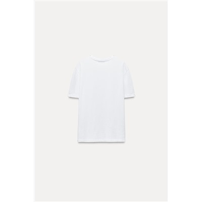 T-SHIRT WITH BEADED CHAIN
