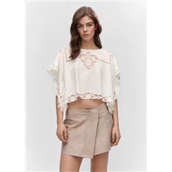 Blusa calados bordados