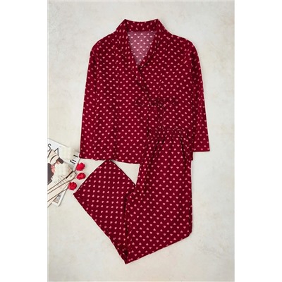 More Sustainable Bordo Puantiye Desenli Kruvaze Yaka Dokuma Pijama Takımı TBBAW24AI00027