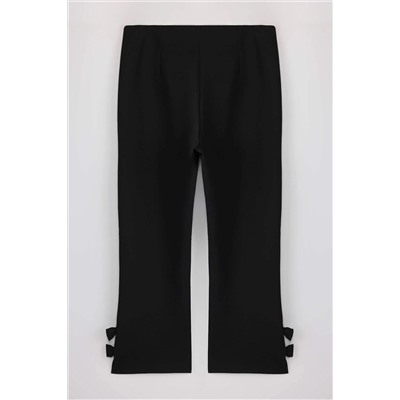 Siyah Paçası Fiyonk Detaylı Flare Fit Örme Büyük Beden Pantolon TBBAW26AR00003