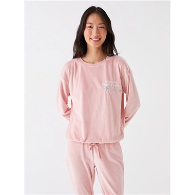 LC Waikiki Bisiklet Yaka Nakışlı Uzun Kollu Kadife Kadın Pijama Takımı, LCW DREAM                                            
                                            Bisiklet Yaka Nakışlı Uzun Kollu Kadife Kadın Pijama Takımı