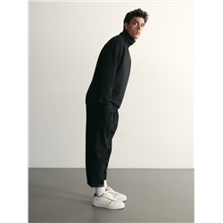 Sweatshirt mit hohem Stehkragen