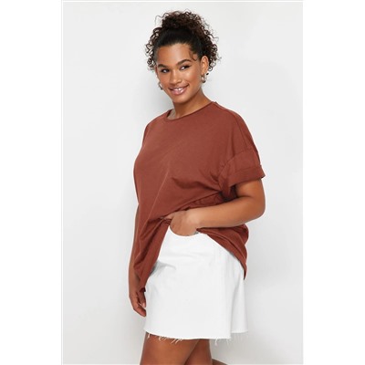 Kahverengi %100 Pamuk Sırt Baskılı Rahat Kesim Bisiklet Yaka Örme T-Shirt TBBSS24BF00025
