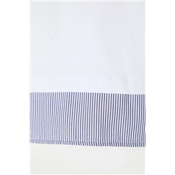 Beyaz Yaka ve Etek Ucunda Çizgili Poplin Detaylı Örme Büyük Beden T-shirt TBBSS25BF00003