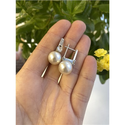 Серьги из серебра с жемчугом и фианитами родированные 925 пробы 2-294р100100