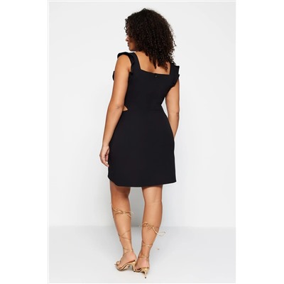 Siyah Cut Out Detaylı Askılı Dokuma Elbise TBBSS23AH00026