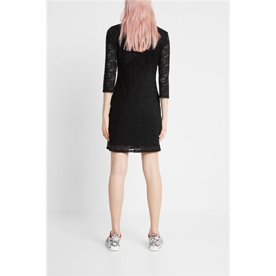 Vestido ajustado manga 3/4