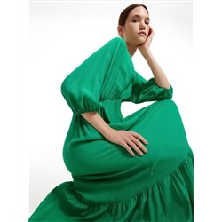 Maxikleid mit Rüschensaum