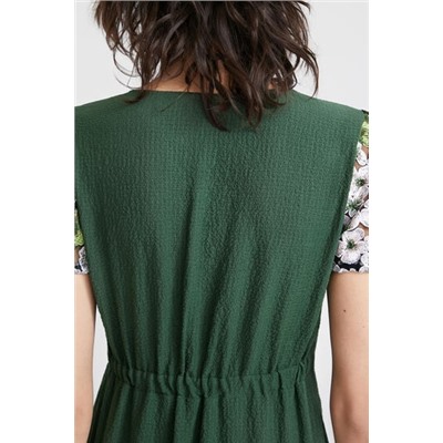 Vestido mangas bordadas