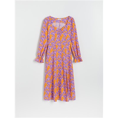 Gemustertes kleid