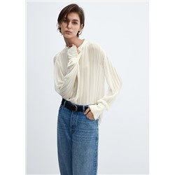 Blusa plisada semitransparente