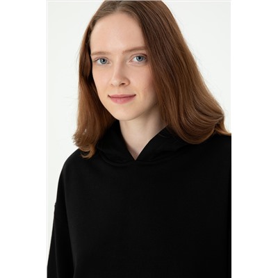 Kadın Siyah Kapüşonlu Sweatshirt
