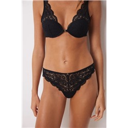 Tanga encaje negro