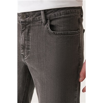 Gri Eskitme Yıkamalı Likralı Slim Fit Dar Kesim Jean Pantolon