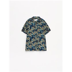 Printed resort shirt