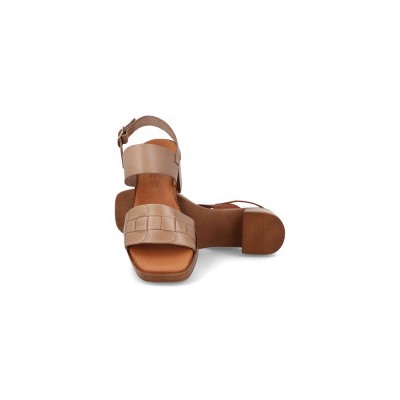 7052 - BDA                SANDALIAS DE TACÓN