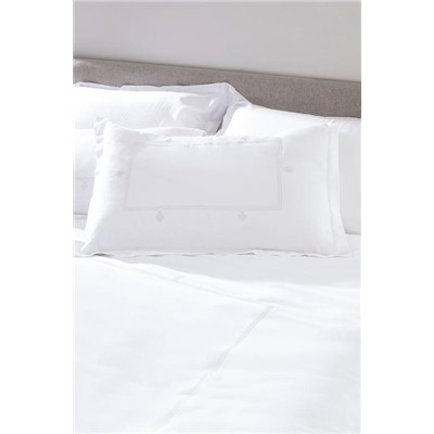 Lilas King Size Nakışlı Saten Nevresim Takımı - Açık Gri