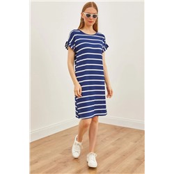 Olalook, Kadın Lacivert Çizgili Kolu Fırfırlı Örme Viskon Mini Elbise ELB-19002156