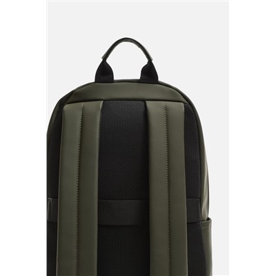 MOCHILA ENGOMADA