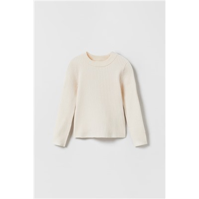 RIBBED KNIT SWEATER