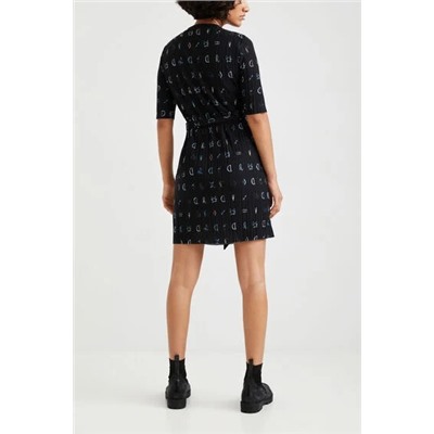 Vestido corto plisado