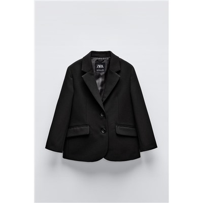 BLAZER WITH POCKETS