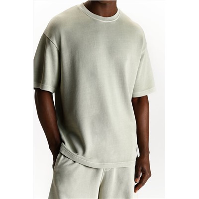 Short sleeve sweatshirt