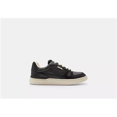 Clip Court Low Top Sneaker In Signature Canvas