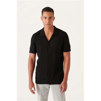 Avva Erkek Siyah Küba Yaka Düğmeli Standart Fit Normal Kesim Triko T-shirt B005008